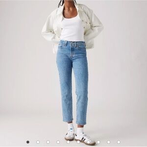 Levi’s Wedgie Straight Jeans